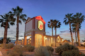  Super 8 by Wyndham Tucson/Grant Road Area AZ  Туксон